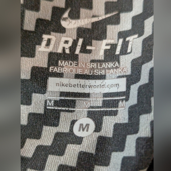 Nike Dri Fit Women's Black and Gray Checkered Leggings Size M - Picture 11 of 11